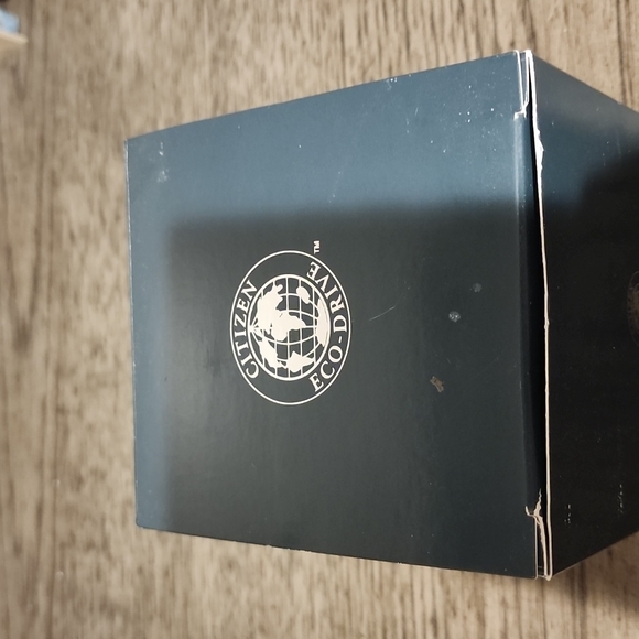 Eco Drive Citizen Watch NIB - Picture 2 of 6